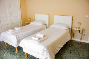 palazzo la piana rooms catania suite